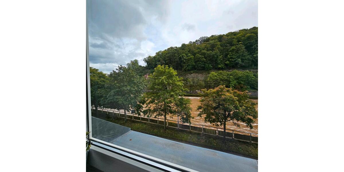 Terrassenwohnung Lebach - 5 Zimmer, 130 m&sup2;, 1.450&euro; | Angebot:25807375