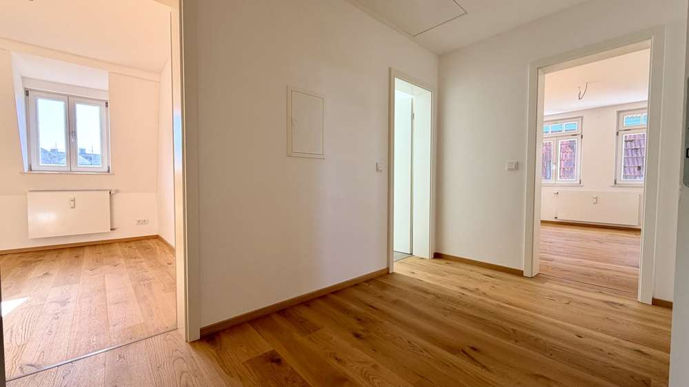 Etagenwohnung Neustadt bei Coburg - 4 Zimmer, 85 m&sup2;, 810&euro; | Angebot:26785536