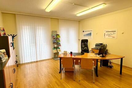 Wohnung Zweibrücken - 3 Zimmer, 85 m&sup2;, 500&euro; | Angebot:26002271