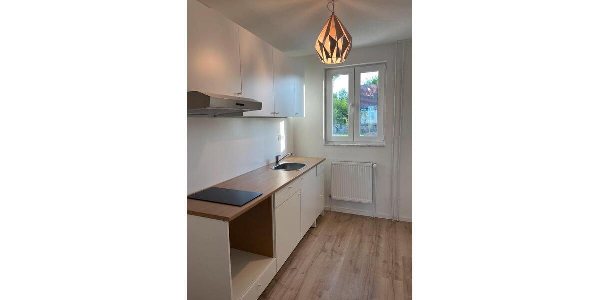 Mehrfamilienhaus, Wohnhaus Erxleben - 12 Zimmer, 300 m&sup2;, 2.500&euro; | Angebot:25220416