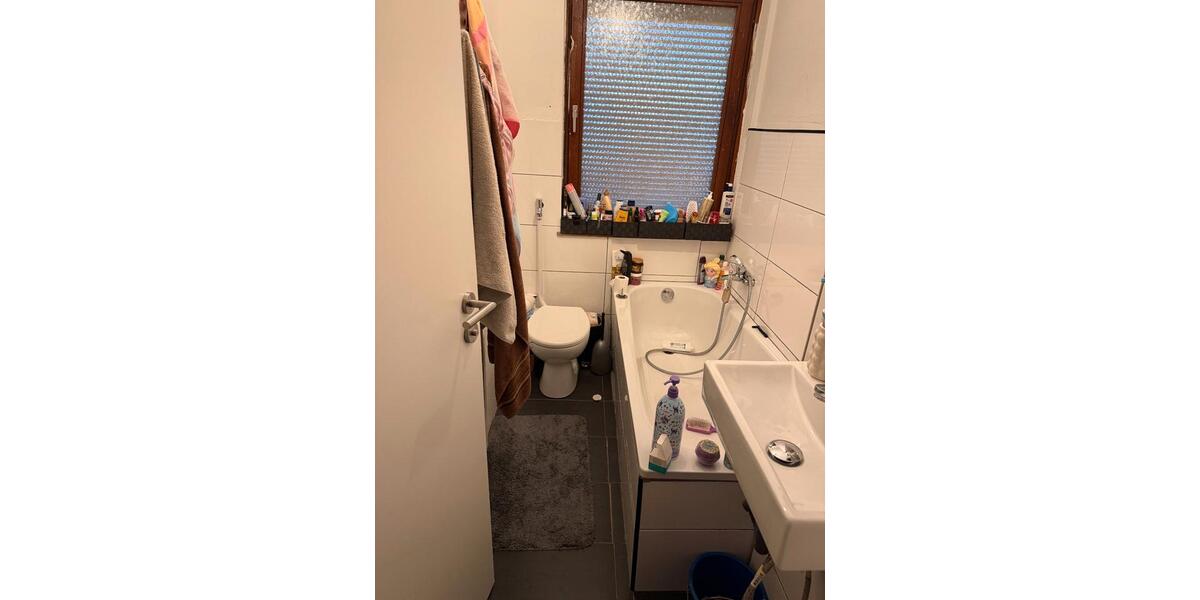 Etagenwohnung Trier Kürenz - 3 Zimmer, 65 m&sup2;, 950&euro; | Angebot:26485582