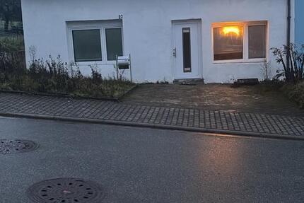 Haus Saarlouis - 6 Zimmer, 140 m&sup2;, 60&euro; | Angebot:24440117