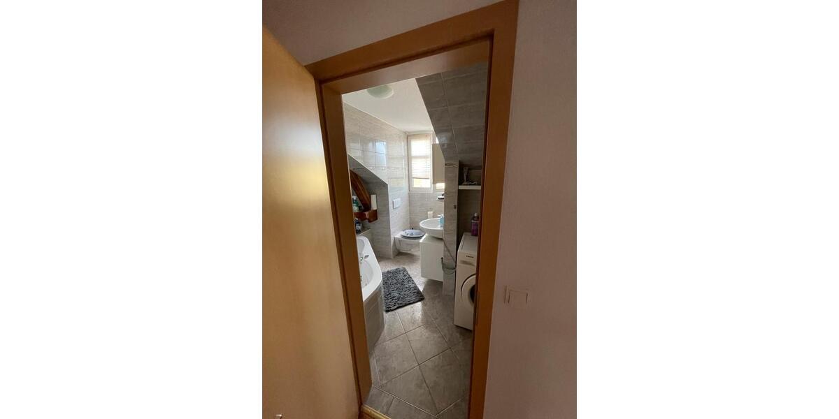 Maisonettenwohnung Bad Freienwalde (Oder) - 5 Zimmer, 128 m&sup2;, 1.130&euro; | Angebot:27621713