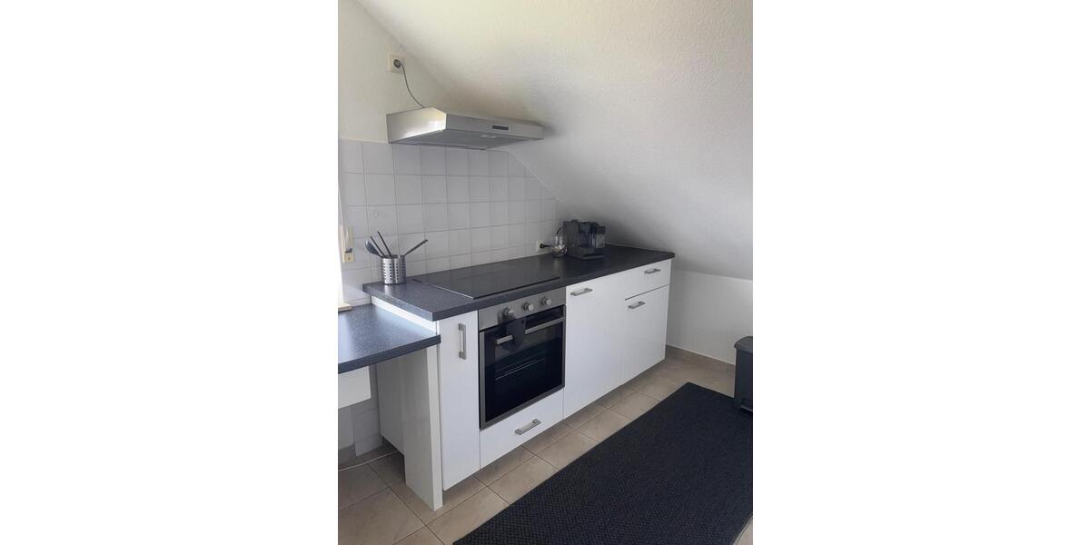 2,5 Dachgeschosswohnung 2 zimmer