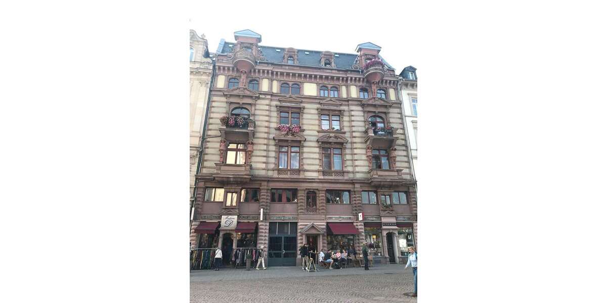 Etagenwohnung Wiesbaden Mitte - 4 Zimmer, 121 m&sup2;, 1.220&euro; | Angebot:26577676