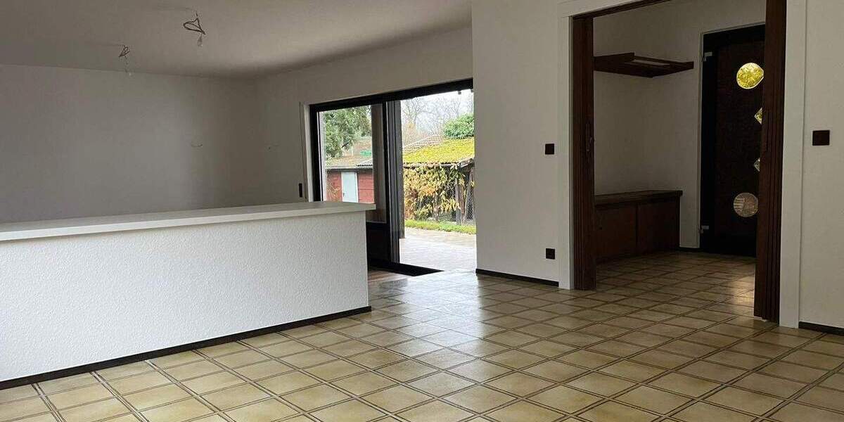 Einfamilienhaus Bad Sobernheim - 4 Zimmer, 173 m&sup2;, 1.500&euro; | Angebot:25741736