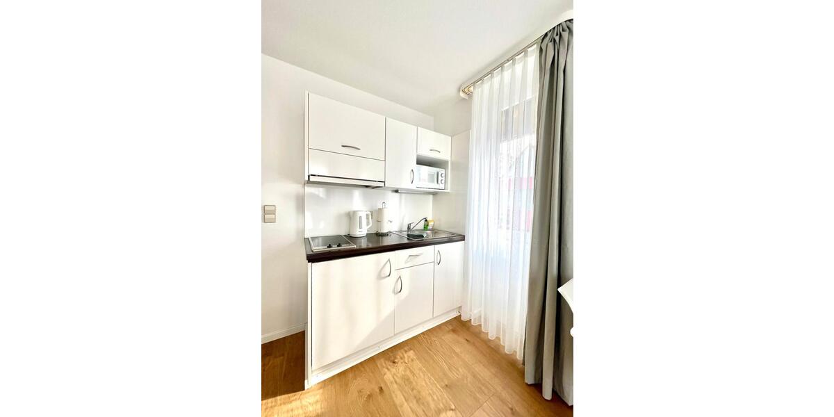 Wohnen auf Zeit Sindelfingen - 1 Zimmer, 20 m&sup2;, 696&euro; | Angebot:26614679