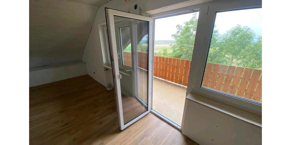 4,5 ZW in Feuerbach ab 01.02.26 4 zimmer