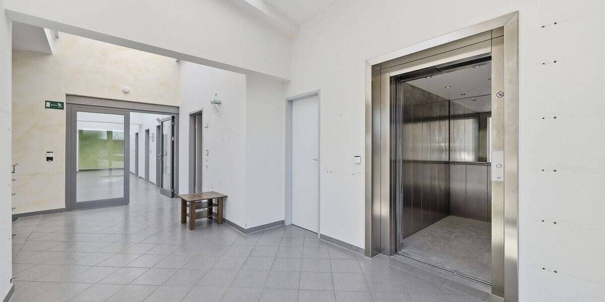 Gewerbeobjekt Ebersberg - 9.800&euro; | Angebot:26105410