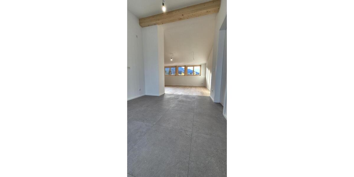 NEUBAU - ERSTBEZUG, Traumhaftes Penthouse, höchste Qualität, 6m-Panoramagaube & 360 Grad Bergblick 3 zimmer