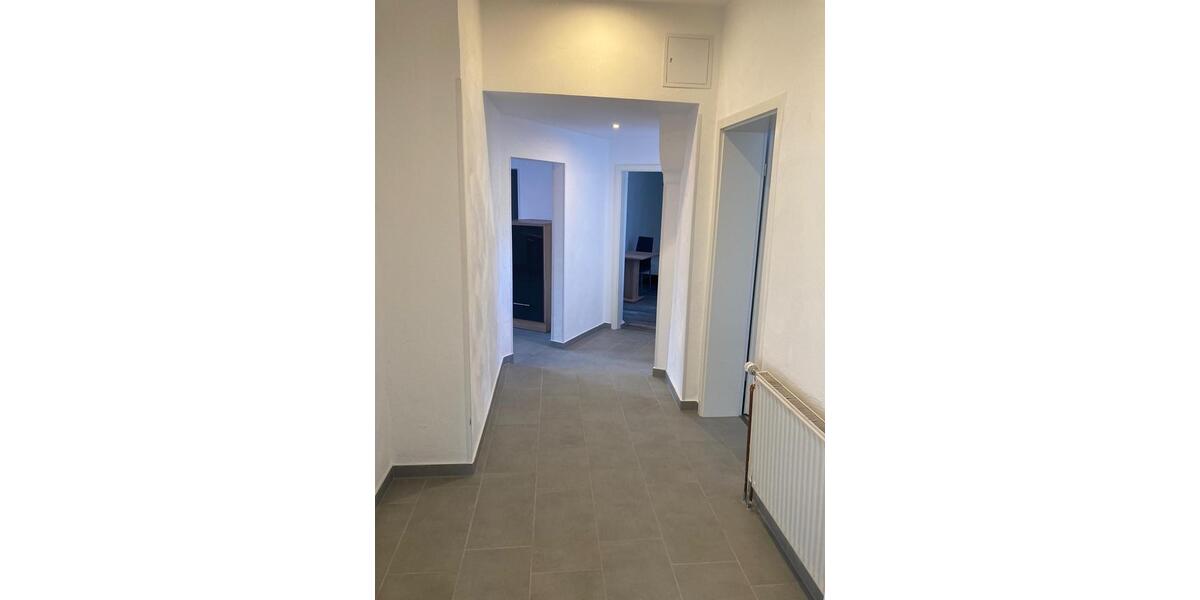 Mehrfamilienhaus, Wohnhaus Lübbecke - 14 Zimmer, 330 m&sup2;, 3.000&euro; | Angebot:26309044