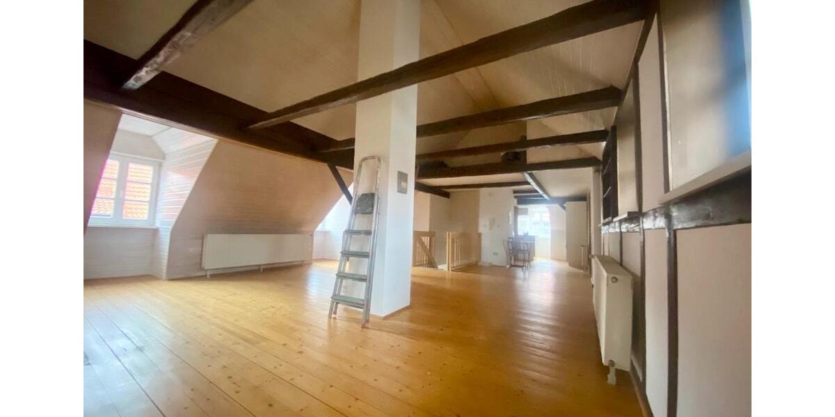 Dachgeschoßwohnung Osterode am Harz - 2 Zimmer, 94 m&sup2;, 520&euro; | Angebot:25948854