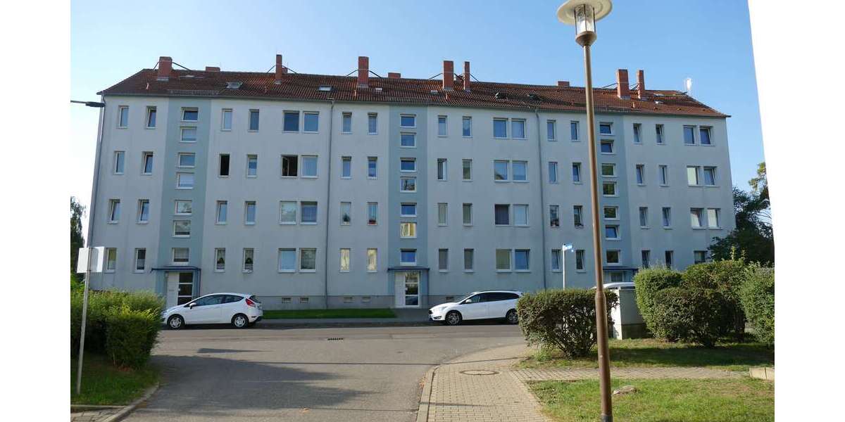 Etagenwohnung Naumburg (Saale) - 2 Zimmer, 47 m&sup2;, 382&euro; | Angebot:25280728