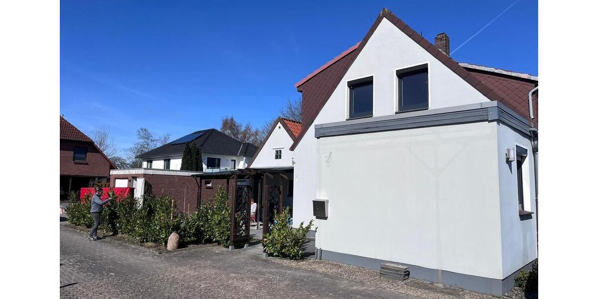 Etagenwohnung Oldenburg Bürgeresch - 3 Zimmer, 93 m&sup2;, 1.050&euro; | Angebot:26376834