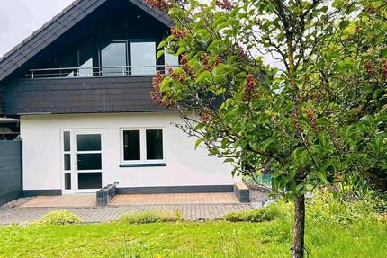 Wohnung Windeck - 3 Zimmer, 99 m&sup2;, 900&euro; | Angebot:26646063
