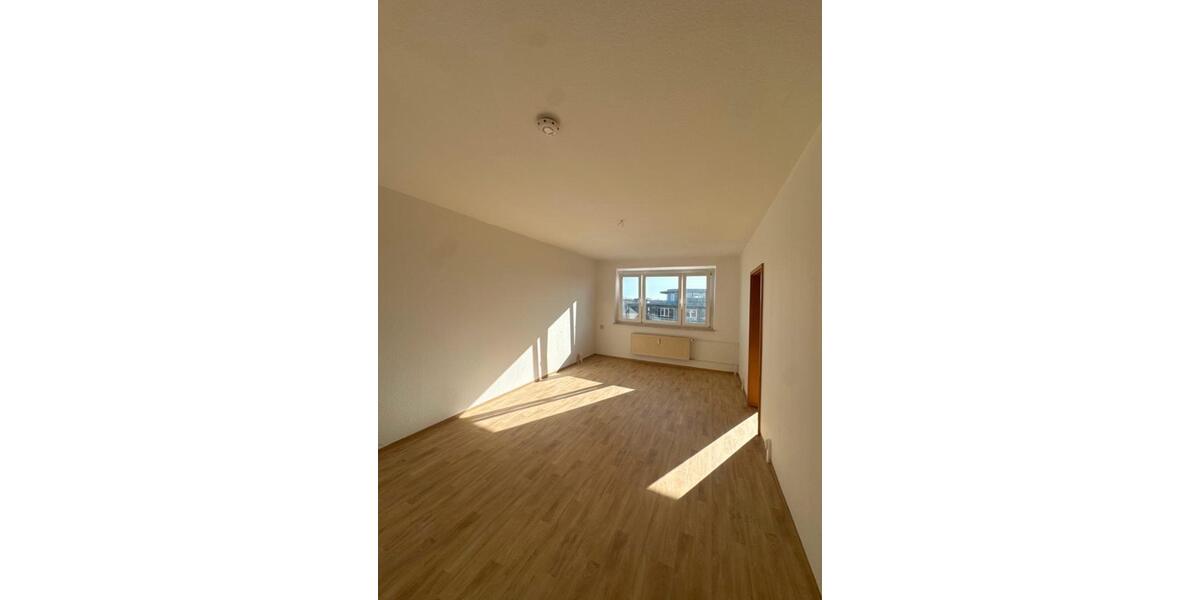 Etagenwohnung Wolgast - 4 Zimmer, 88 m&sup2;, 842&euro; | Angebot:26425833