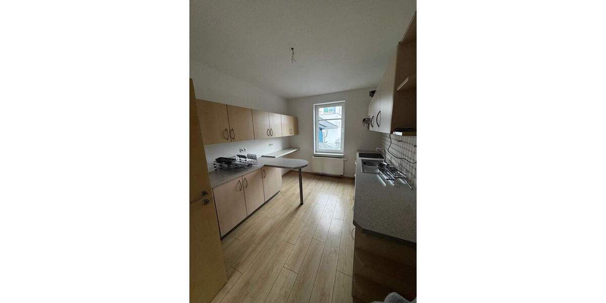 Etagenwohnung Eisenach - 2 Zimmer, 55 m&sup2;, 360&euro; | Angebot:25212029