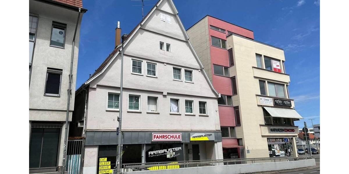 Etagenwohnung Herrenberg - 4 Zimmer, 110 m&sup2;, 1.020&euro; | Angebot:26894940