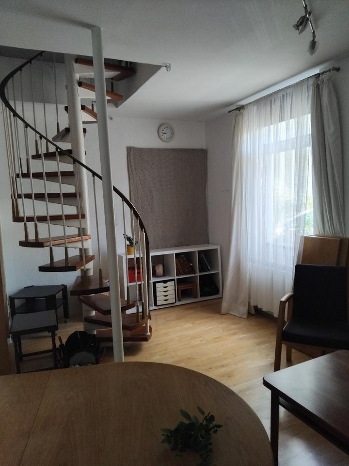 Balkon-Zimmer WG Zimmer frei 2er WG Wohnung ZOB Nähe