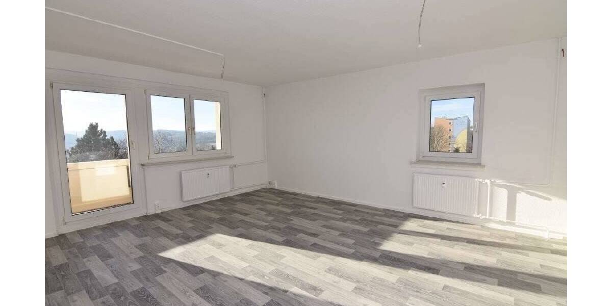 Etagenwohnung Zschopau - 3 Zimmer, 69 m&sup2;, 380&euro; | Angebot:26712708