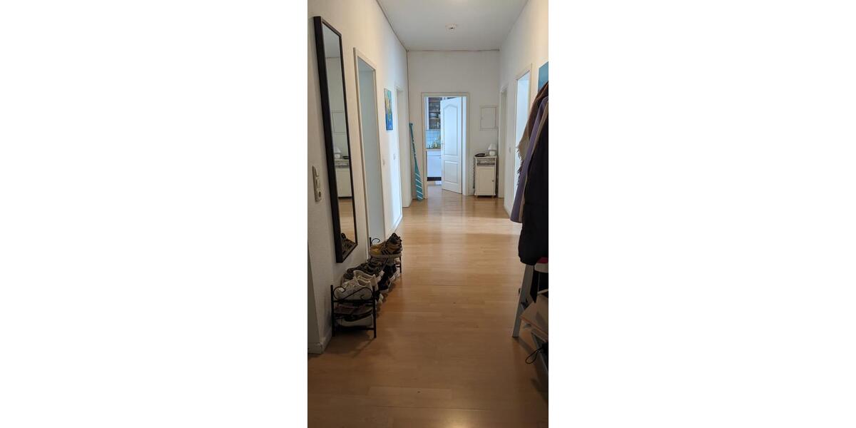 Wohnen auf Zeit Zwickau Zwickau-Nord - 3 Zimmer, 100 m&sup2;, 275&euro; | Angebot:26649052
