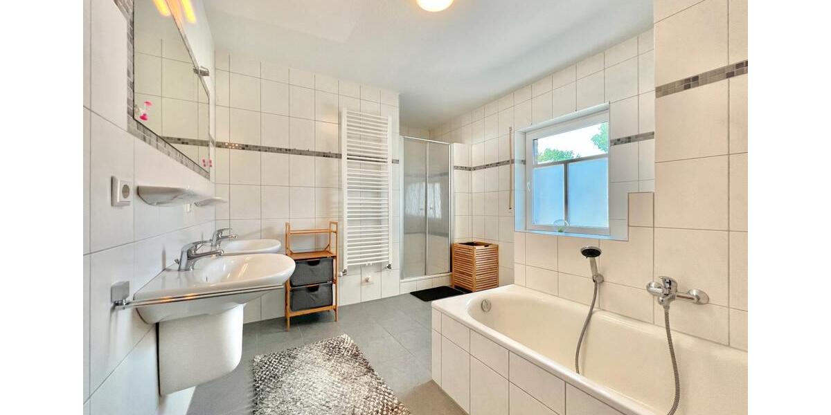 Doppelhaushälfte Meppen - 4 Zimmer, 147 m&sup2;, 1.350&euro; | Angebot:23088341