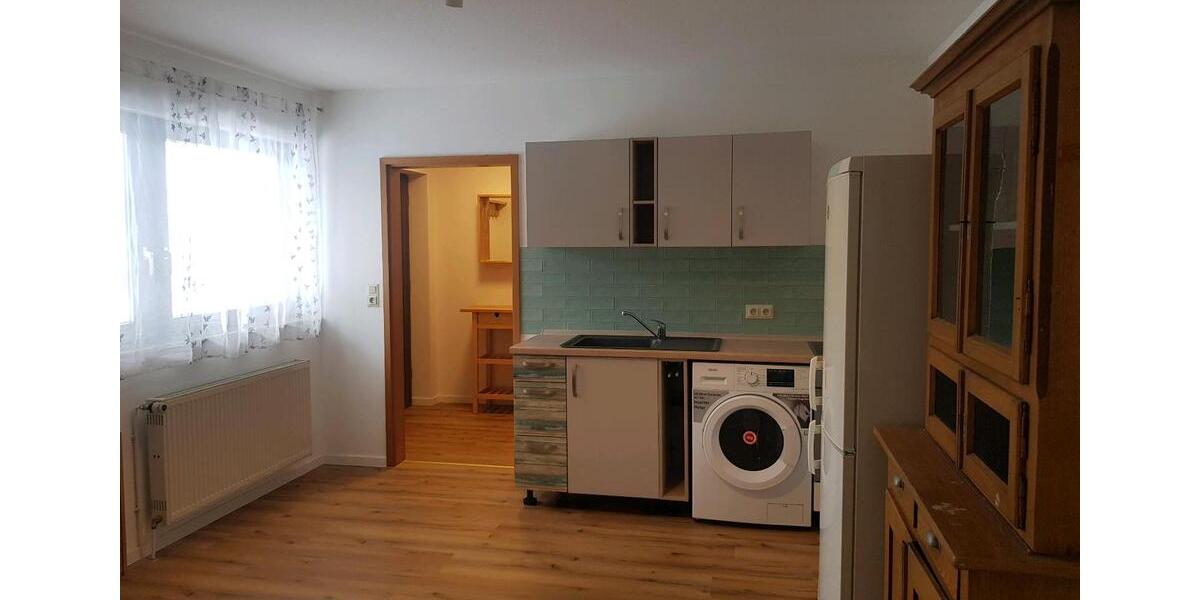 Etagenwohnung Scheinfeld - 2 Zimmer, 40 m&sup2;, 320&euro; | Angebot:25126680