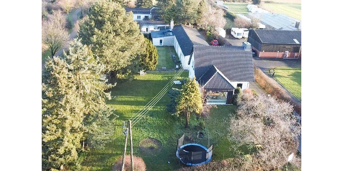 Wohnen auf Zeit Meerbusch Kierst - 1 Zimmer, 134 m&sup2;, 540&euro; | Angebot:26289040
