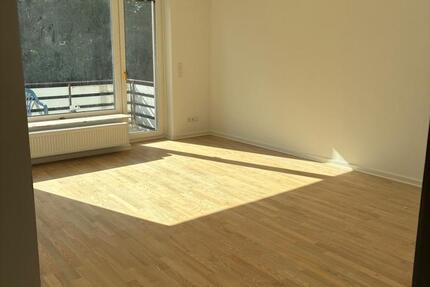 Kernsanierte 3-Zimmer-Wohnung im 3. OG mit Balkon 3 zimmer