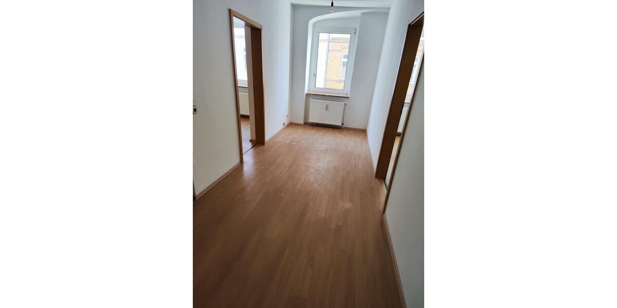 Etagenwohnung Hettstedt - 3 Zimmer, 96 m&sup2;, 500&euro; | Angebot:25710695