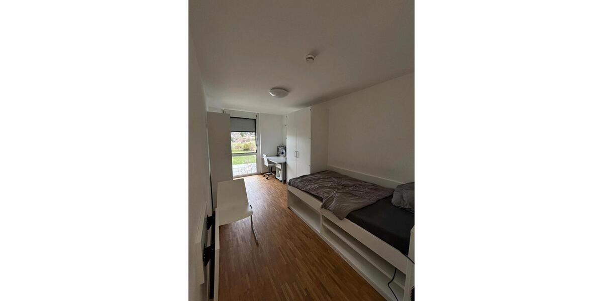 Etagenwohnung Langenargen - 1 Zimmer, 20 m&sup2;, 465&euro; | Angebot:26040712