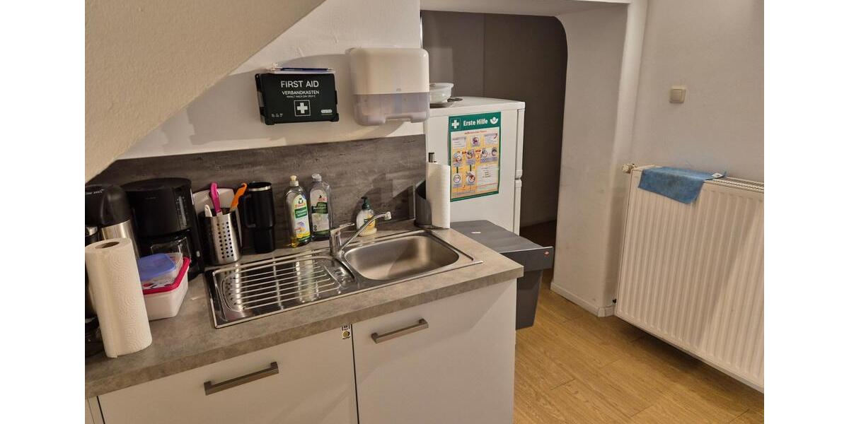 Erdgeschoßwohnung Köln Innenstadt - 4 Zimmer, 150 m&sup2;, 2.700&euro; | Angebot:24613386