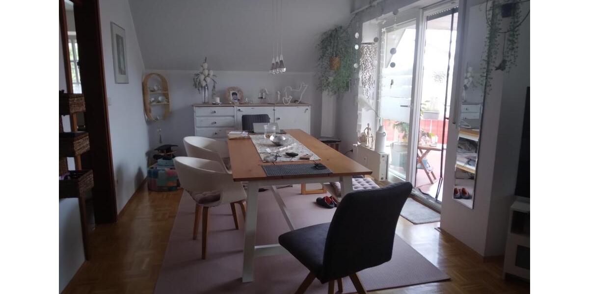 Dachgeschoßwohnung Rotenburg an der Fulda - 3 Zimmer, 95 m&sup2;, 780&euro; | Angebot:25864757