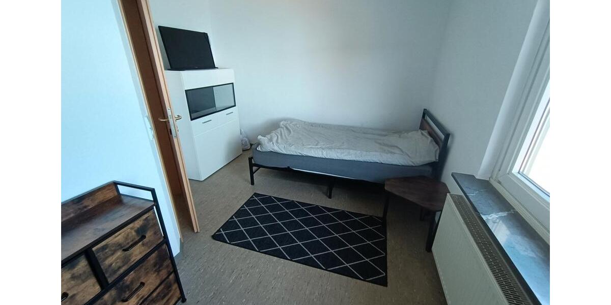 Etagenwohnung Gedern - 4 Zimmer, 110 m&sup2;, 800&euro; | Angebot:26689987