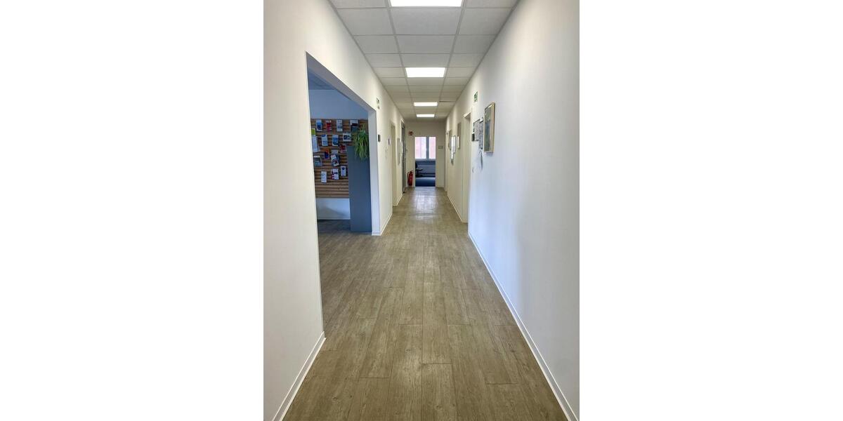 Gewerbeobjekt Kiel Südfriedhof - 2.500&euro; | Angebot:25920106