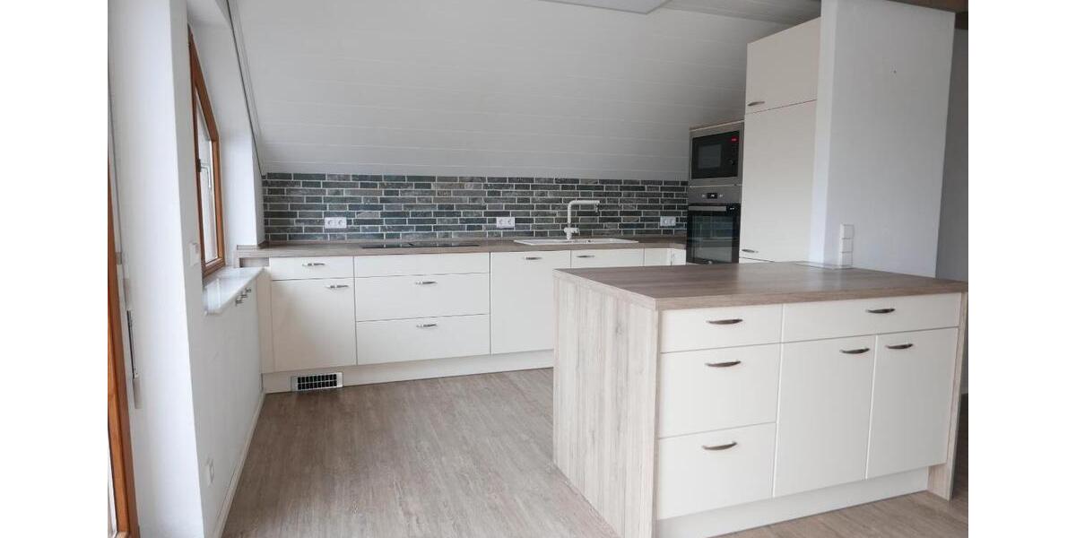 Mehrfamilienhaus, Wohnhaus Haiterbach - 3.5 Zimmer, 80 m&sup2;, 900&euro; | Angebot:26547921