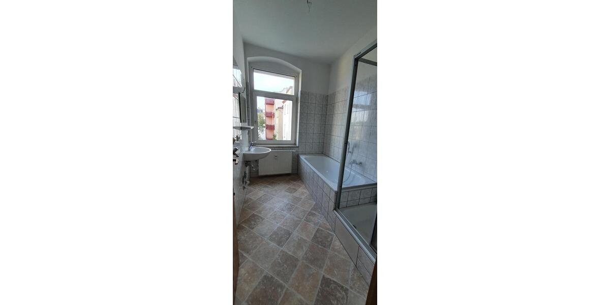 Etagenwohnung Oelsnitz (Vogtland) - 3 Zimmer, 76 m&sup2;, 390&euro; | Angebot:24875895