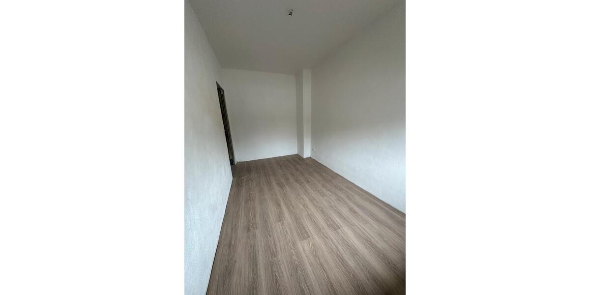 Erdgeschoßwohnung Sulzfeld - 3 Zimmer, 85 m&sup2;, 800&euro; | Angebot:26125909