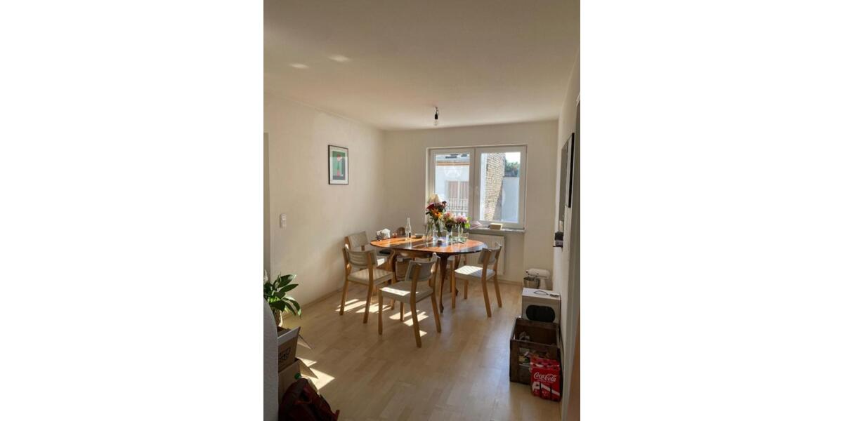 Etagenwohnung Geisenheim - 5 Zimmer, 17 m&sup2;, 359&euro; | Angebot:24839392