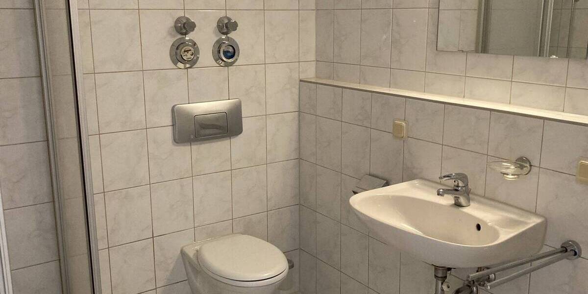 Etagenwohnung Zwickau Bahnhofsvorstadt - 2 Zimmer, 44 m&sup2;, 260&euro; | Angebot:26597704