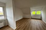 Dachgeschoßwohnung Detmold - 2 Zimmer, 40 m&sup2;, 350&euro; | Angebot:26249913