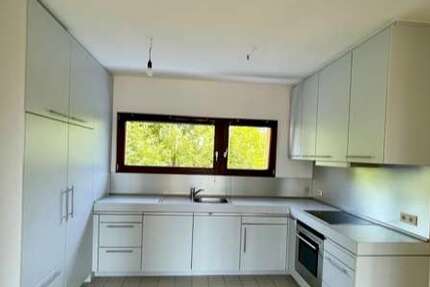 Wohnung Frankfurt Bockenheim - 3 Zimmer, 82 m&sup2;, 1.400&euro; | Angebot:27070140
