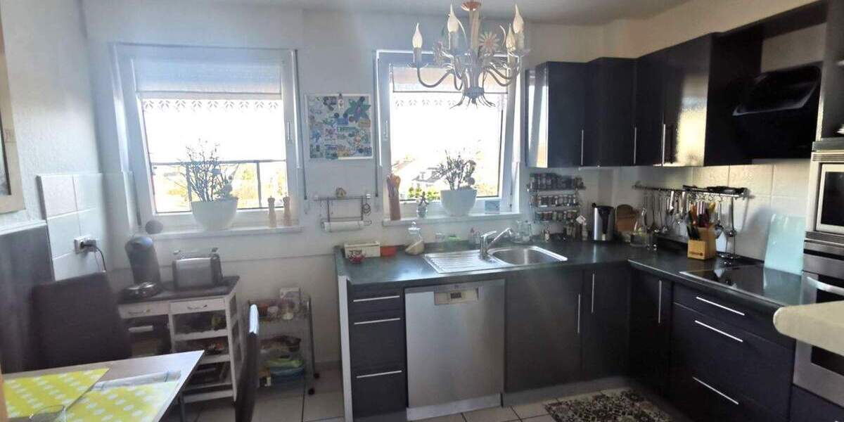 Etagenwohnung Ahlen Innenstadt - 3 Zimmer, 102 m&sup2;, 860&euro; | Angebot:26378789