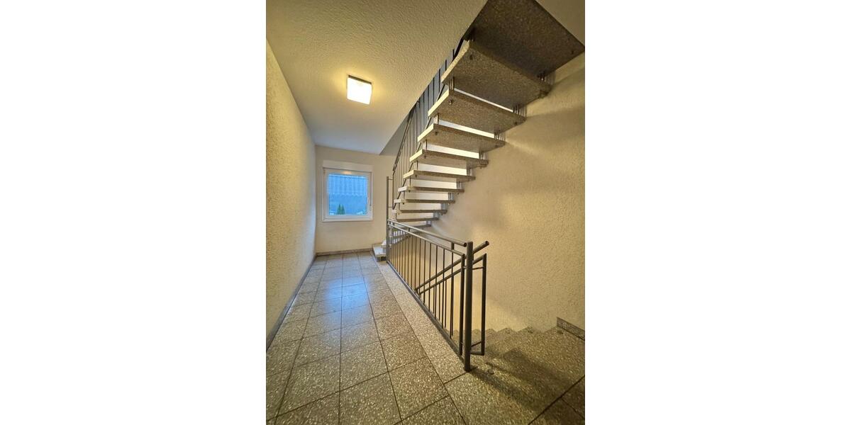 Maisonettenwohnung Seesen - 4 Zimmer, 101 m&sup2;, 750&euro; | Angebot:23857414