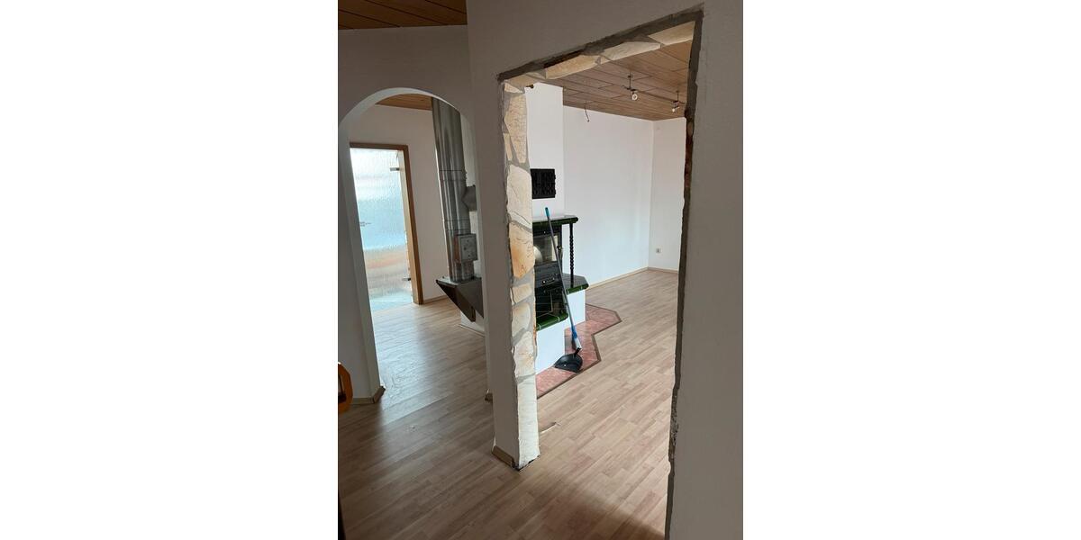 Dachgeschoßwohnung Alzey - 2 Zimmer, 70 m&sup2;, 1.000&euro; | Angebot:26462741