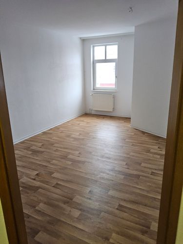 Etagenwohnung Dingelstädt - 2 Zimmer, 82 m&sup2;, 533&euro; | Angebot:25427927