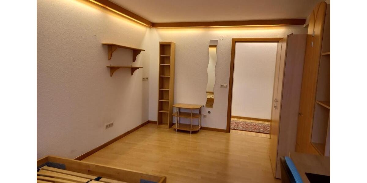 Erdgeschoßwohnung Baienfurt - 16 Zimmer, 135 m&sup2;, 250&euro; | Angebot:25942970