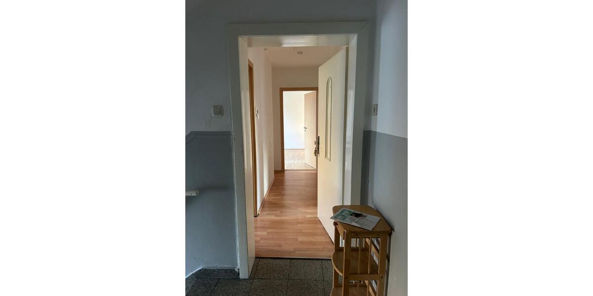 Etagenwohnung Herne Wanne - 4 Zimmer, 82 m&sup2;, 875&euro; | Angebot:25160931