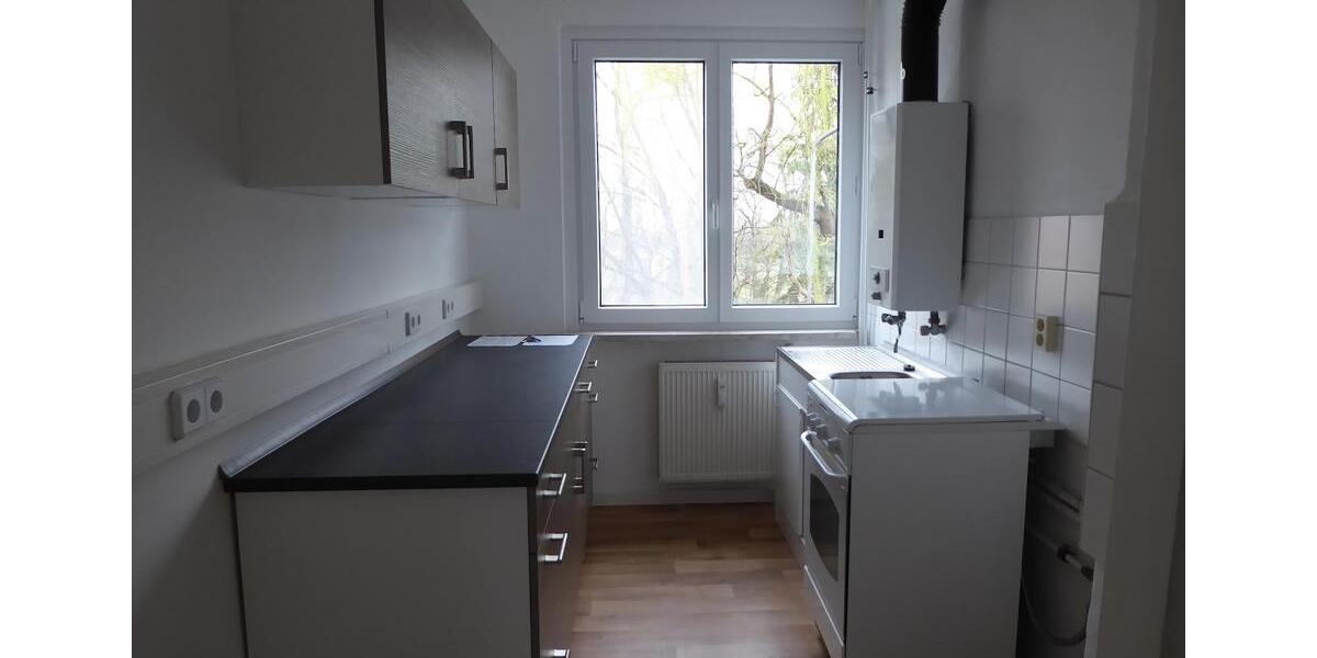 Etagenwohnung Bernburg (Saale) - 2 Zimmer, 47 m&sup2;, 255&euro; | Angebot:26678149