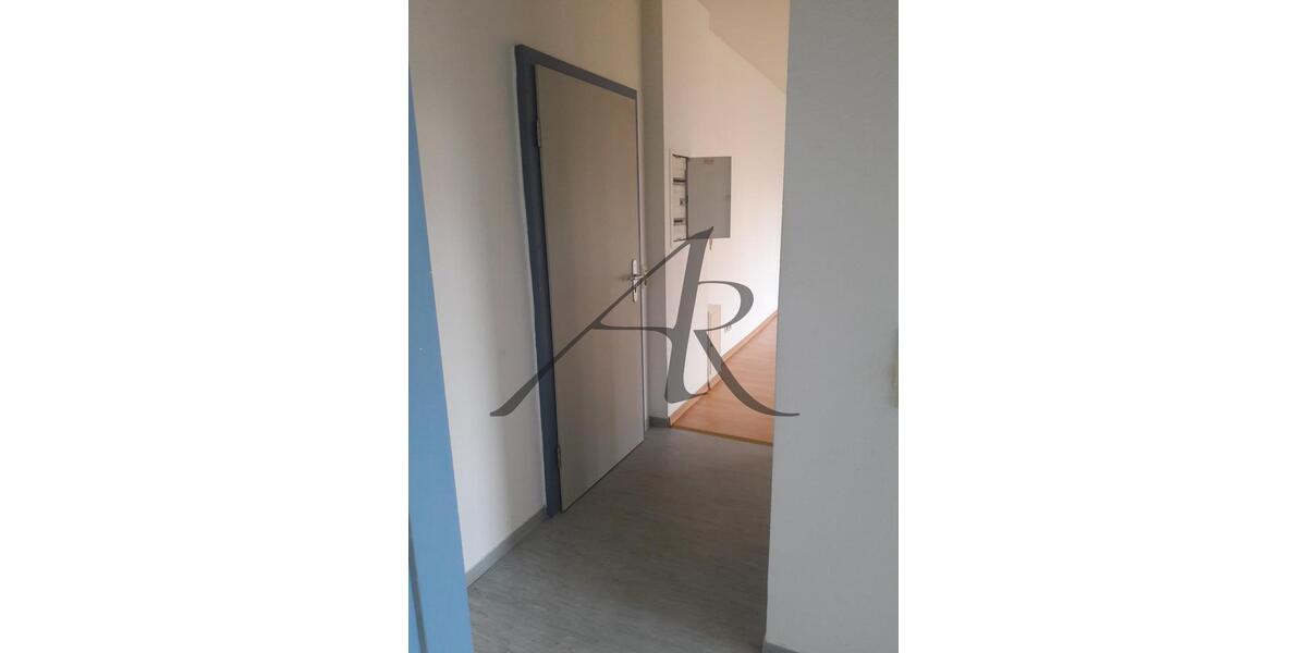 Etagenwohnung Stendal - 2 Zimmer, 48 m&sup2;, 390&euro; | Angebot:26423860